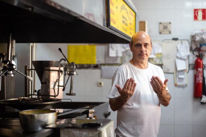 Calviño fija para después del verano la decisión de subir o no el salario mínimo