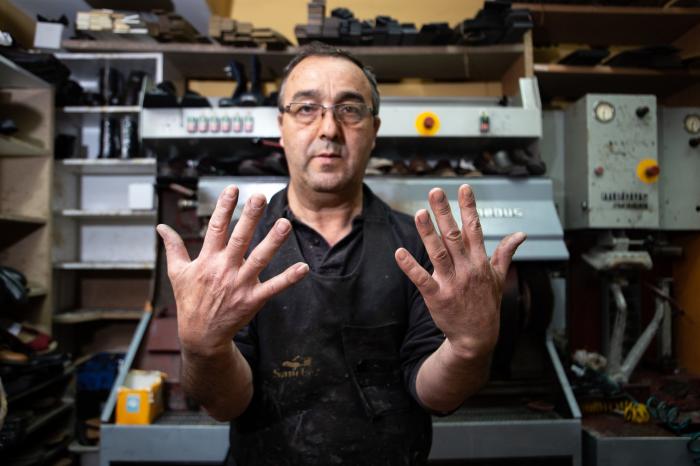 Calviño fija para después del verano la decisión de subir o no el salario mínimo