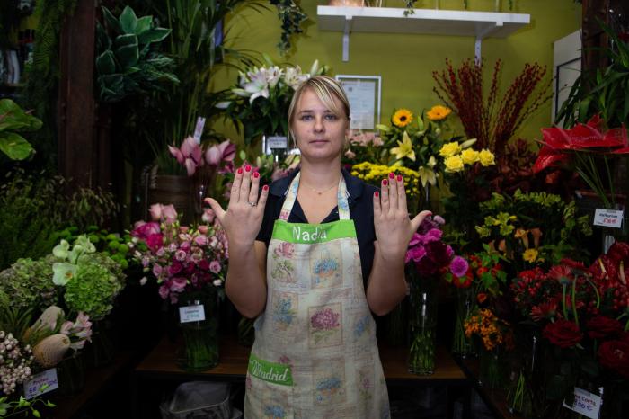 Calviño fija para después del verano la decisión de subir o no el salario mínimo