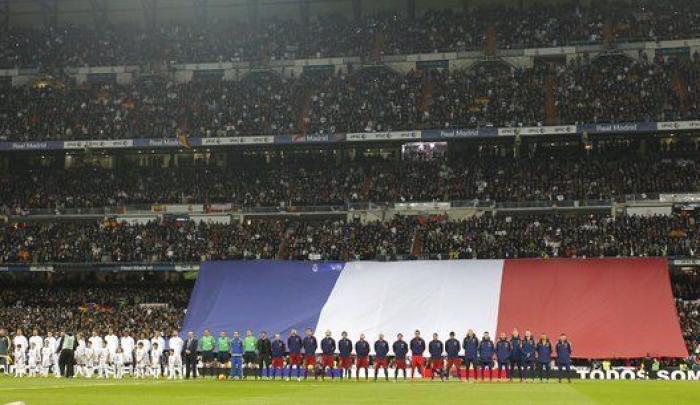 El Barcelona humilla al Madrid con una goleada en el Bernabéu (0-4)