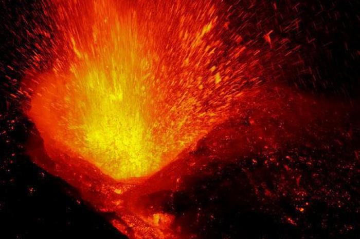 El volcán Etna entra en erupción