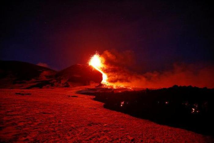 El volcán Etna entra en erupción