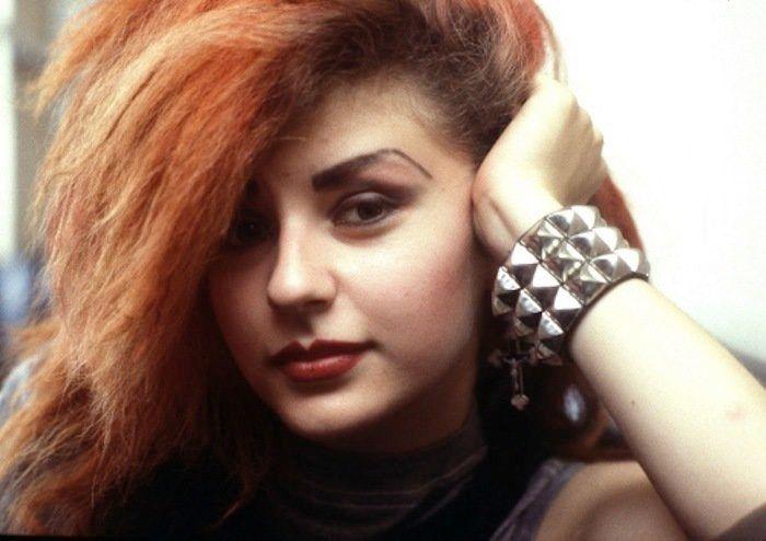 Alaska coge el relevo de Concha Velasco en 'Cine de barrio'