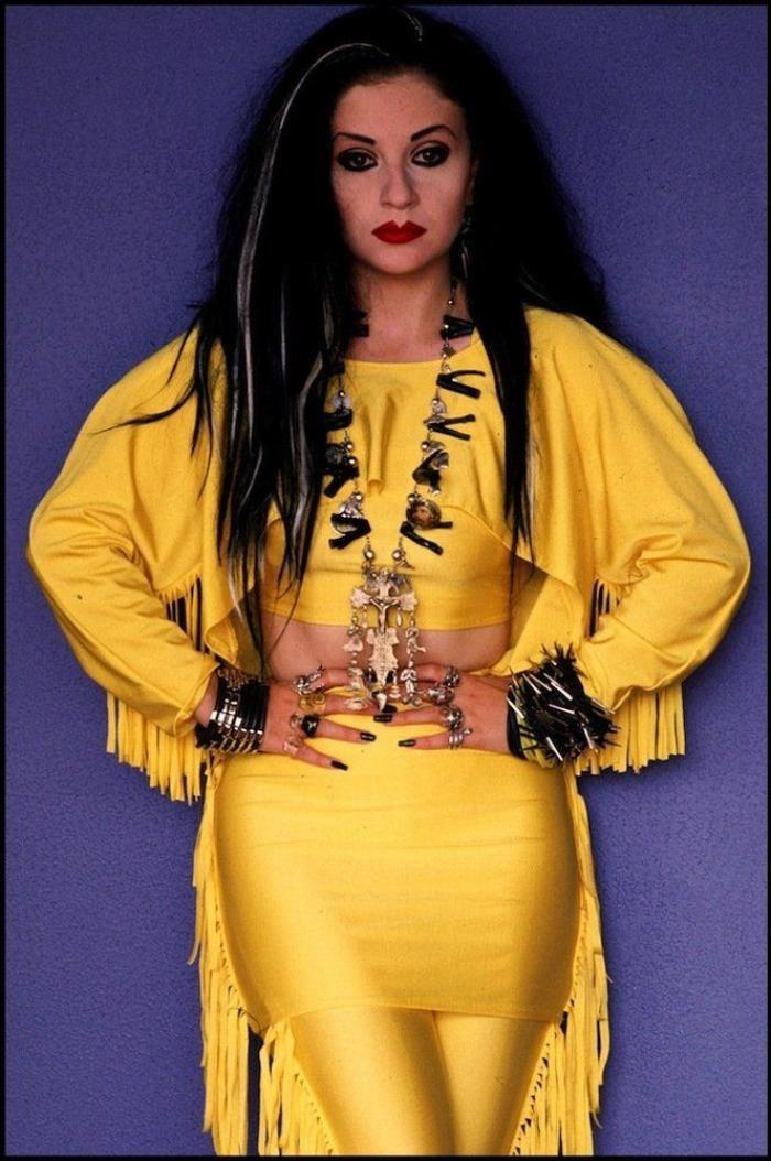 Alaska coge el relevo de Concha Velasco en 'Cine de barrio'