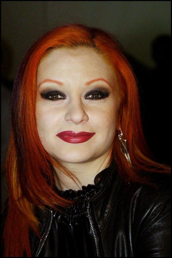 Alaska coge el relevo de Concha Velasco en 'Cine de barrio'