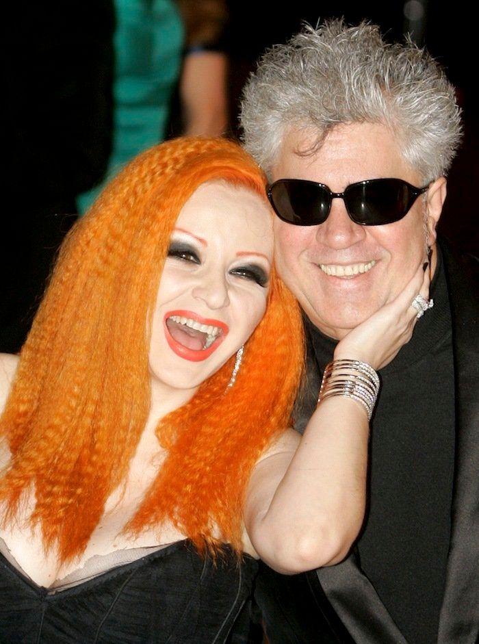 Alaska coge el relevo de Concha Velasco en 'Cine de barrio'