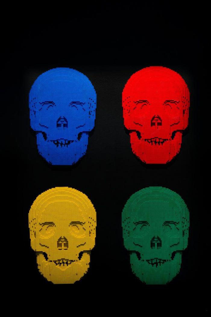 Nathan Sawaya, el artista que hace esculturas con piezas de Lego (FOTOS)