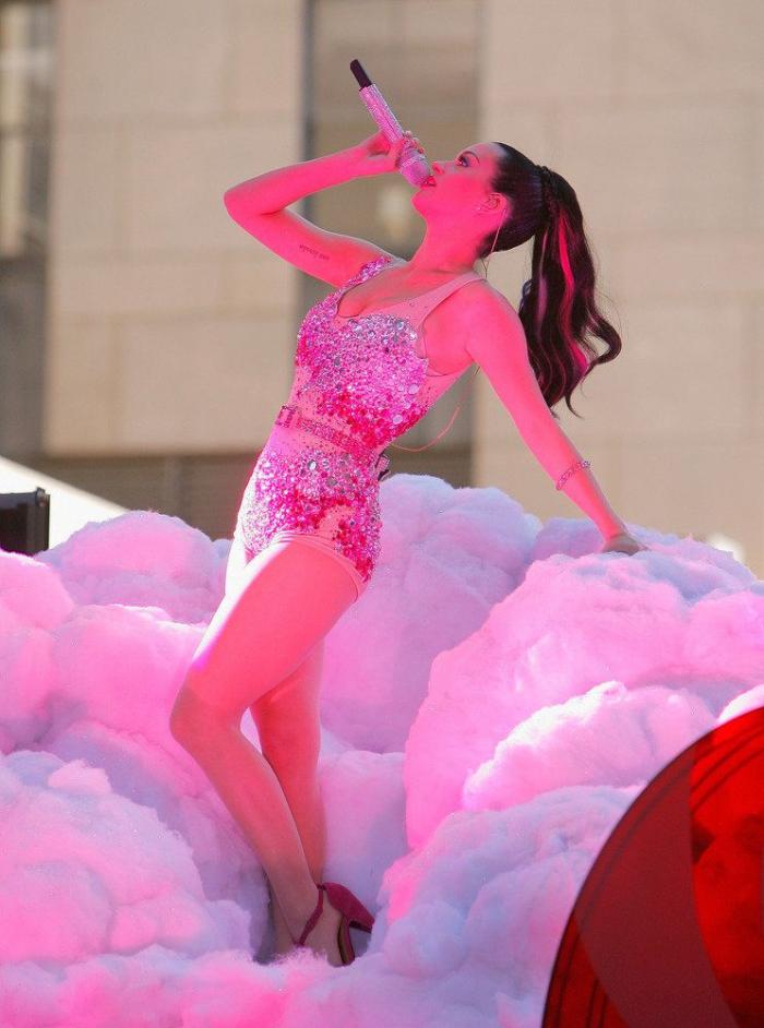 Katy Perry habla de las fotos de Orlando Bloom remando desnudo... y revela por qué no se quitó el bikini