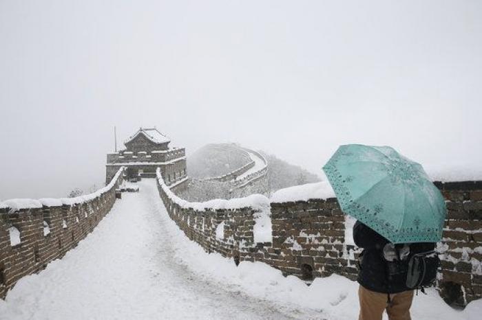 Las bellas fotos de la muralla china cubierta de nieve