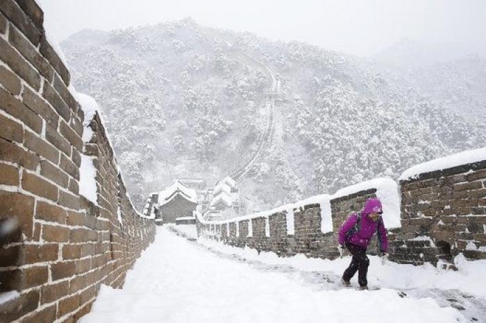 Las bellas fotos de la muralla china cubierta de nieve