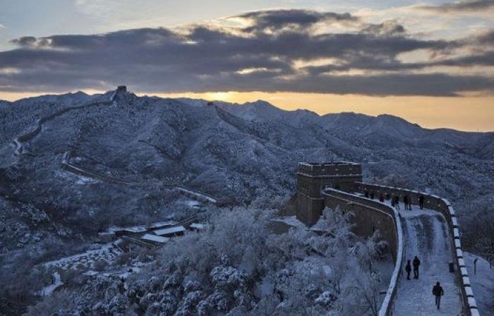 Las bellas fotos de la muralla china cubierta de nieve