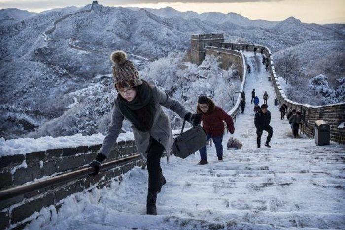 Las bellas fotos de la muralla china cubierta de nieve