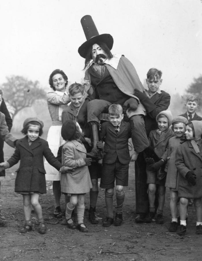 Historia de un icono: cuando la máscara de Guy Fawkes no se llevaba a las manifestaciones (FOTOS)