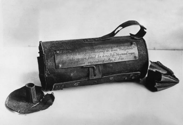 Historia de un icono: cuando la máscara de Guy Fawkes no se llevaba a las manifestaciones (FOTOS)