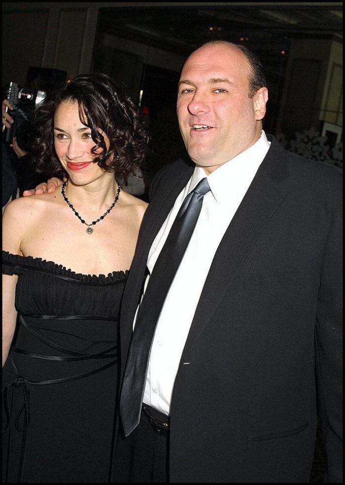 Muerte de 'Tony Soprano': homenaje a James Gandolfini en el lugar de la última escena de 'Los Soprano'