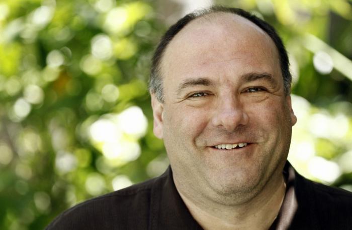 Muerte de 'Tony Soprano': homenaje a James Gandolfini en el lugar de la última escena de 'Los Soprano'