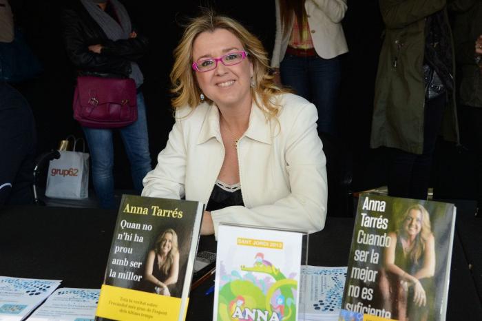 La enganchada de Mercedes Milá y Maria Teresa Campos con Almudena Grandes por sus libros (VÍDEO)