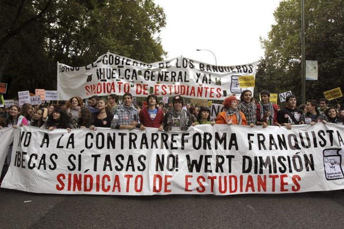 Claves para no perderse con la polémica del castellano en la Ley Celáa