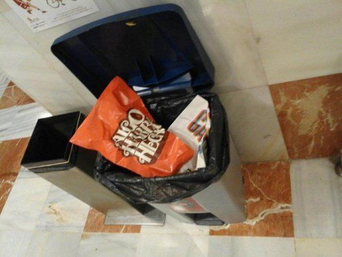 Un profesor universitario pide "una ovación cerrada" por la sincera respuesta de un alumno en un examen