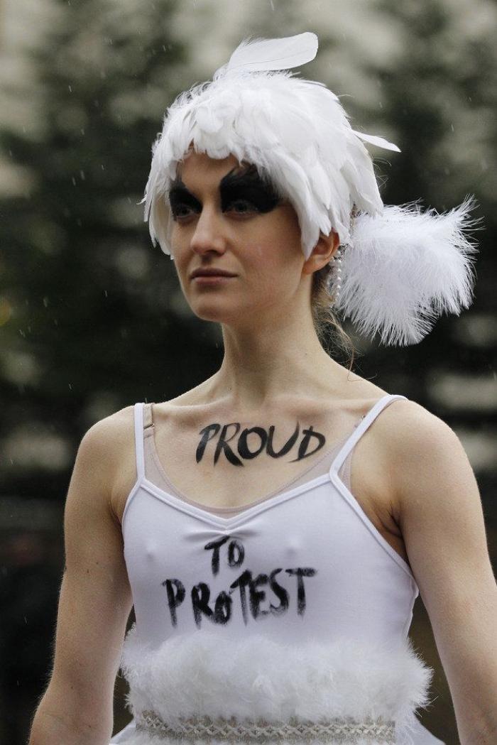 Ana Pérez-Nievas: "Normalizar la bisexualidad es algo básico porque es simplemente amar"