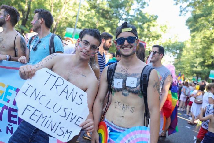 Agresión homófoba en Sevilla: un hombre acaba con la nariz rota tras un ataque en una discoteca