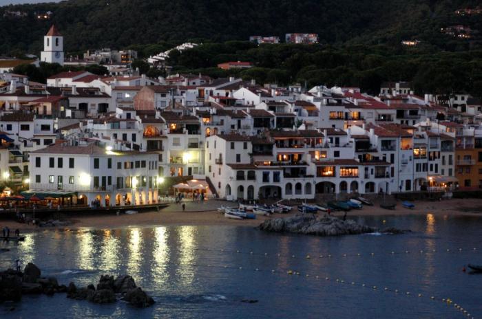 Un espectacular paseo por lo mejor de España: estos son los 10 pueblos con más menciones en Instagram