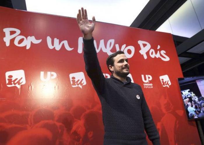 Así ha sido la pegada de carteles que arranca la campaña del 20-D