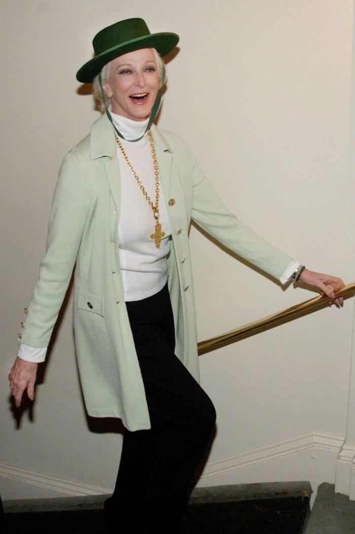 Carmen Dell'Orefice, 82 años y 66 de ellos haciendo portadas (FOTOS, VÍDEO)