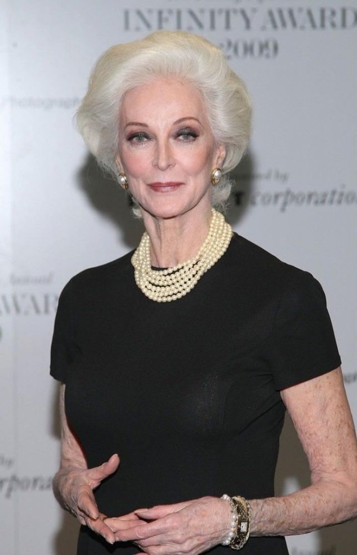 Carmen Dell'Orefice, 82 años y 66 de ellos haciendo portadas (FOTOS, VÍDEO)