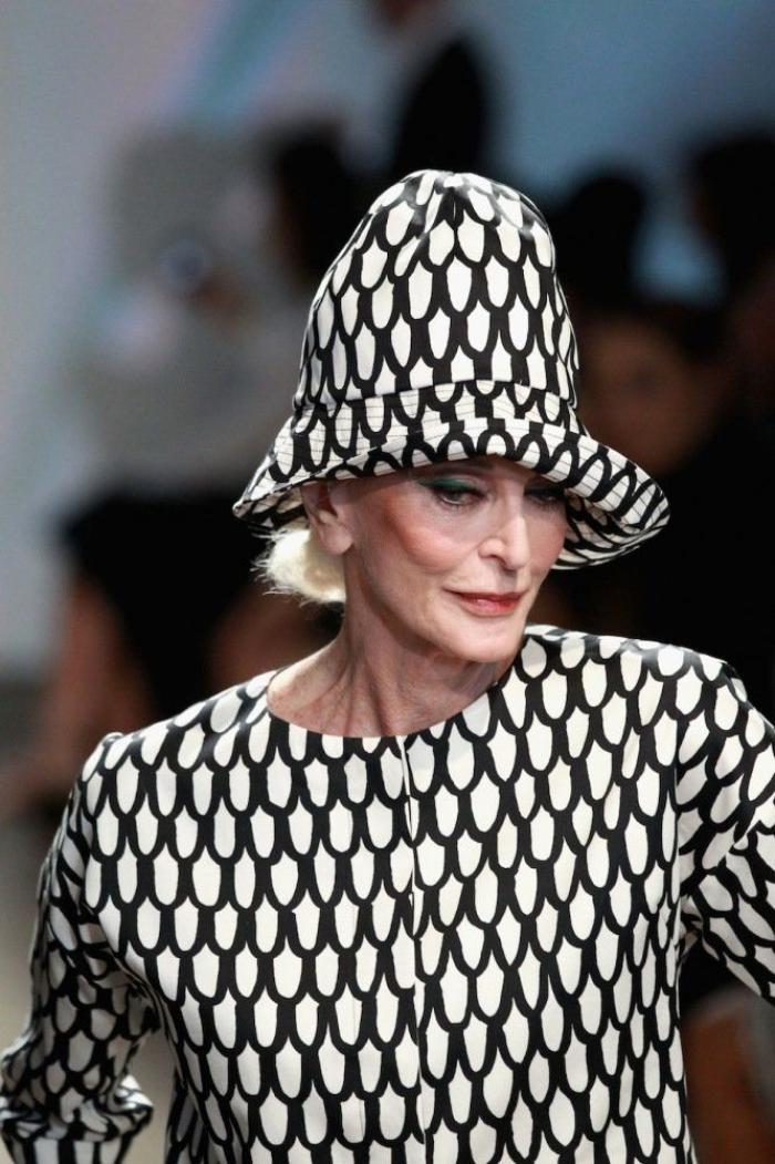 Carmen Dell'Orefice, 82 años y 66 de ellos haciendo portadas (FOTOS, VÍDEO)