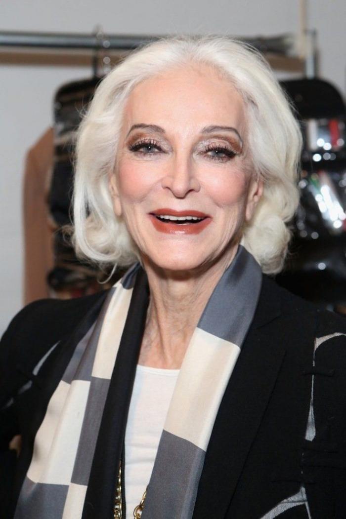 Carmen Dell'Orefice, 82 años y 66 de ellos haciendo portadas (FOTOS, VÍDEO)