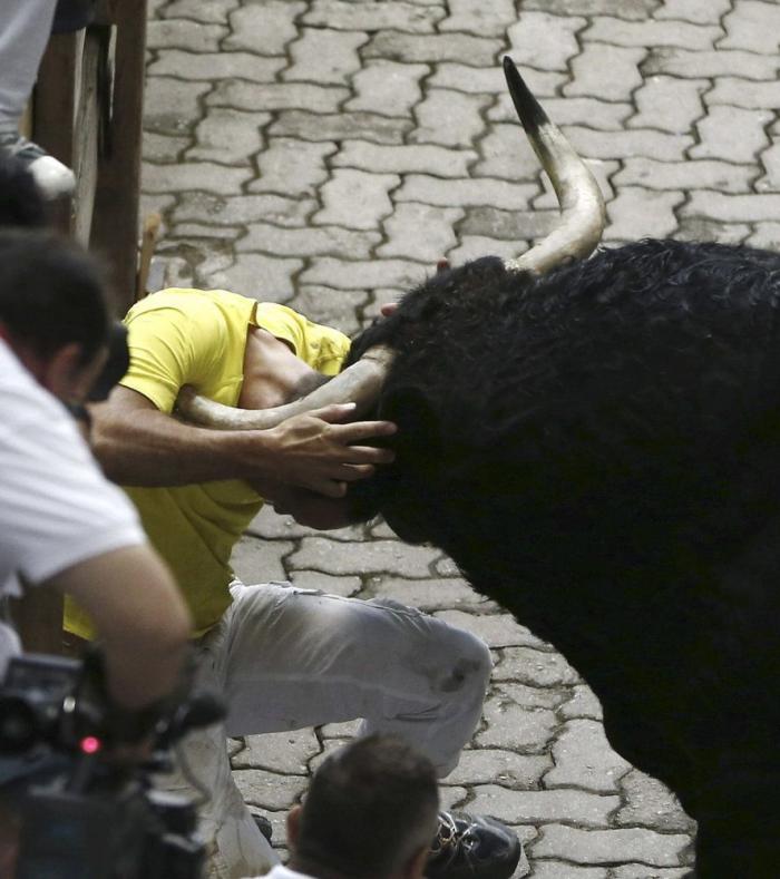 Sexto encierro de San Fermín 2013: primeros heridos de asta de las fiestas (VÍDEO, FOTOS)