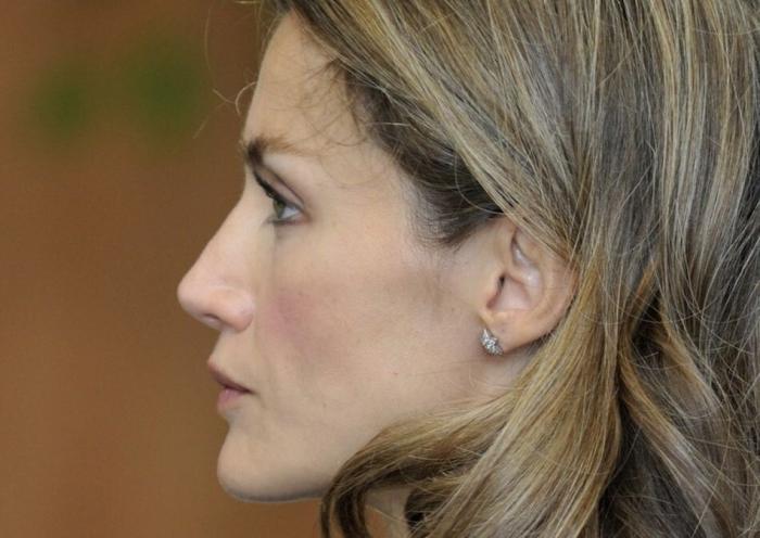 Felipe VI se salta el protocolo de pronto y deja a un militar perplejo: "Permíteme que te descoloque"