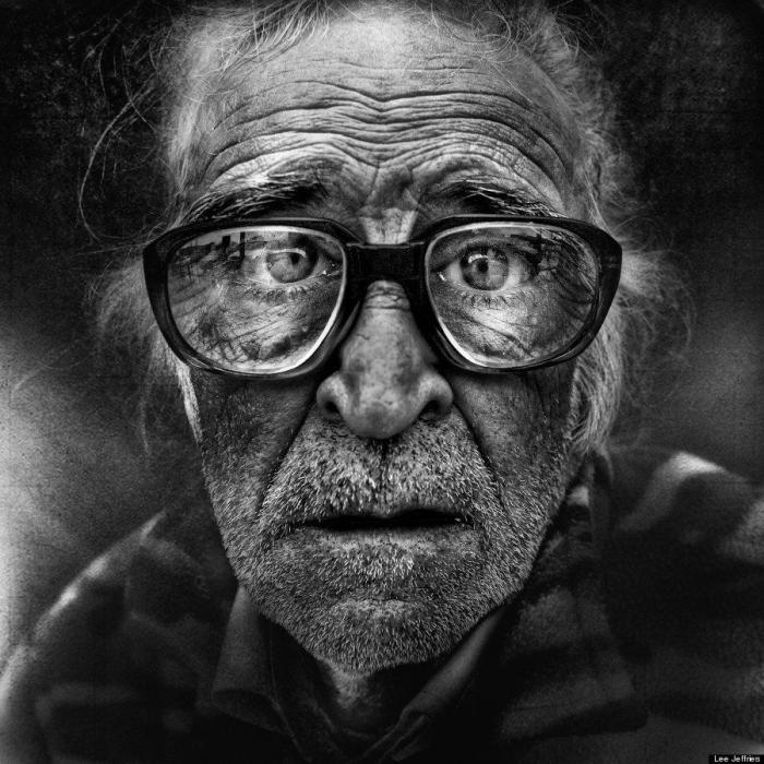 Los retratos del fotógrafo Lee Jeffries para concienciar sobre las personas sin hogar (FOTOS)