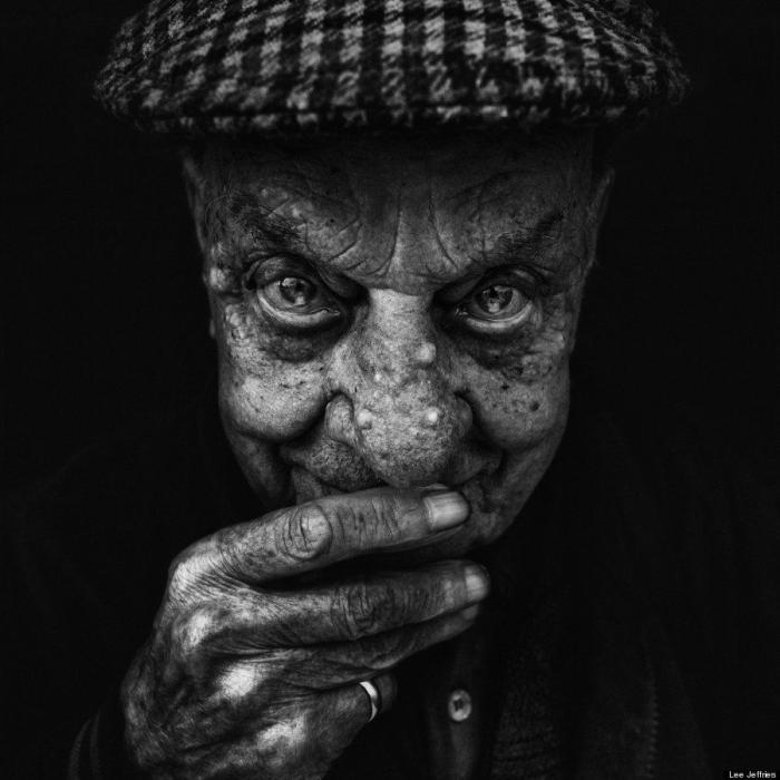 Los retratos del fotógrafo Lee Jeffries para concienciar sobre las personas sin hogar (FOTOS)