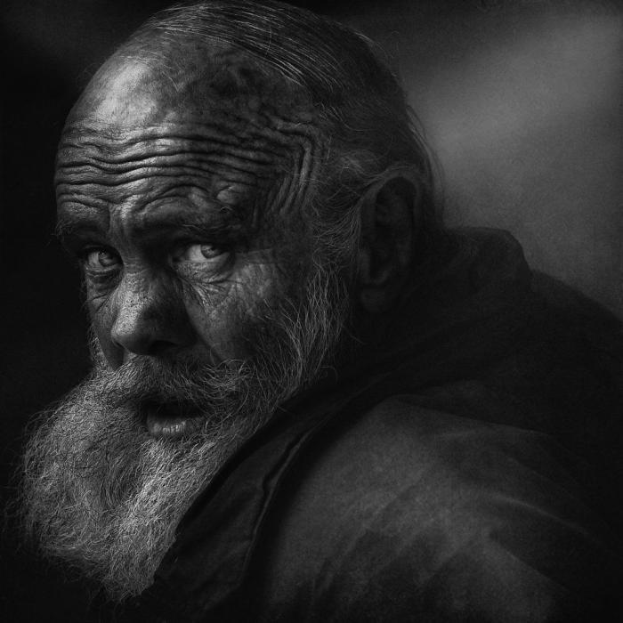Los retratos del fotógrafo Lee Jeffries para concienciar sobre las personas sin hogar (FOTOS)