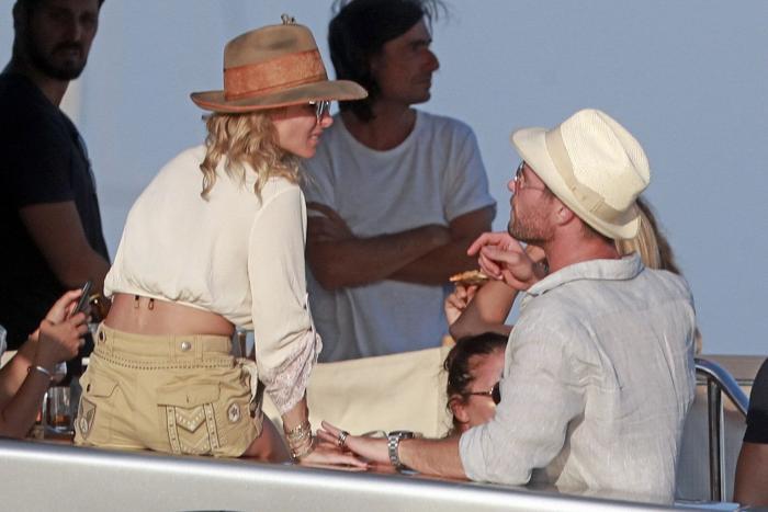 Chris Hemsworth graba a Elsa Pataky como nunca la habíamos visto