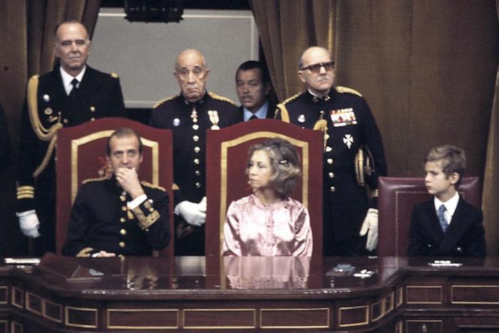 El vídeo de Adolfo Suárez que casi parece actual y que se mueve rápidamente por Twitter