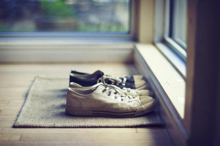 Fácil y barato: el truco definitivo para limpiar el cepillo de pelo