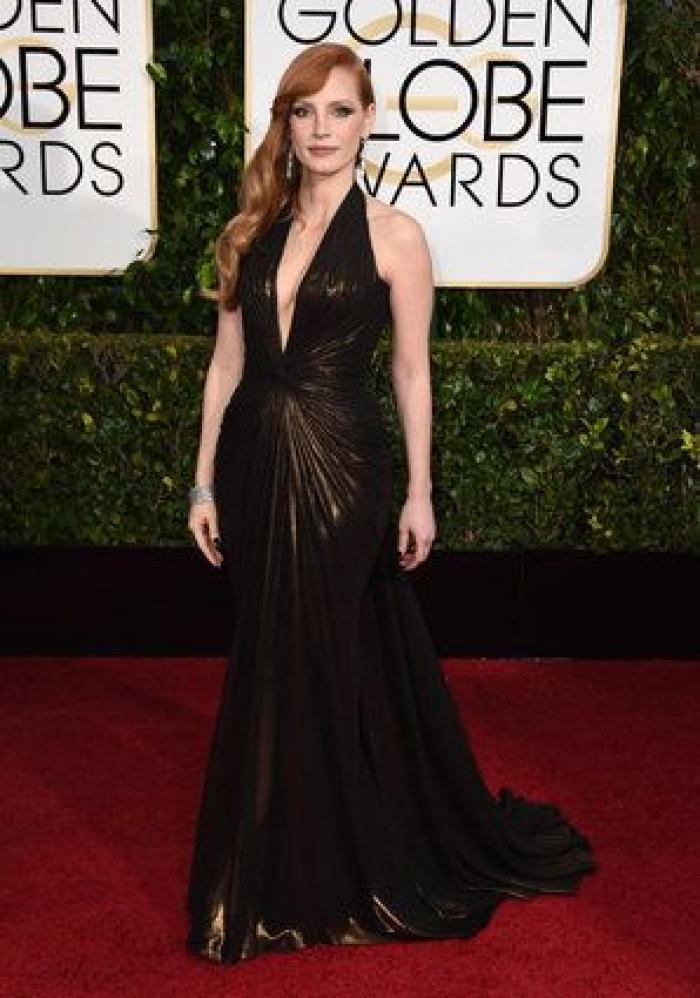 El 'photobomb' de Benedict Cumberbatch a Meryl Streep en los Globos de Oro (GIF)