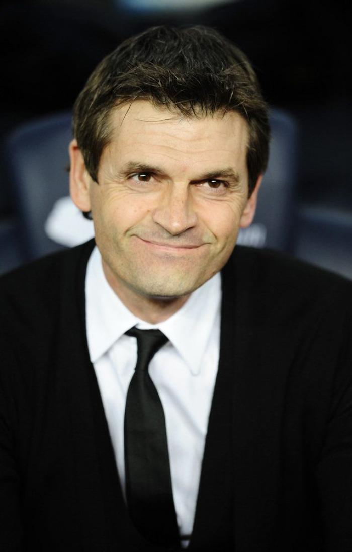 Tito Vilanova, hospitalizado tras una operación de urgencia