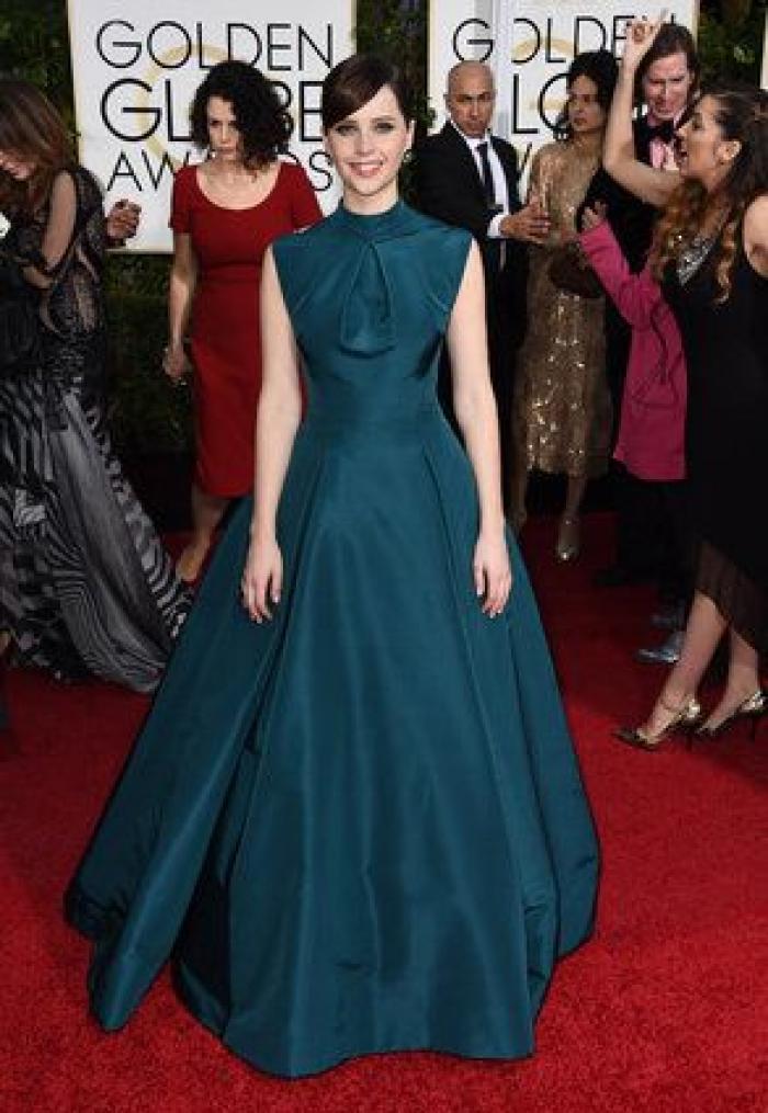 El 'photobomb' de Benedict Cumberbatch a Meryl Streep en los Globos de Oro (GIF)