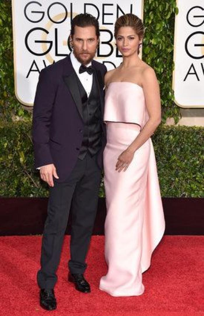 El 'photobomb' de Benedict Cumberbatch a Meryl Streep en los Globos de Oro (GIF)