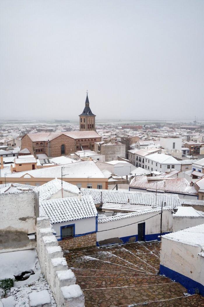 España, en aviso por la borrasca 'Karine' con riesgo extremo por olas en País Vasco, Asturias y Cantabria