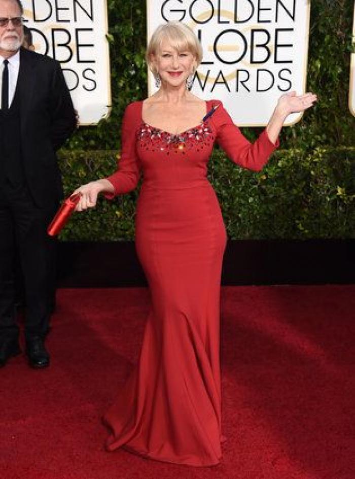 El 'photobomb' de Benedict Cumberbatch a Meryl Streep en los Globos de Oro (GIF)