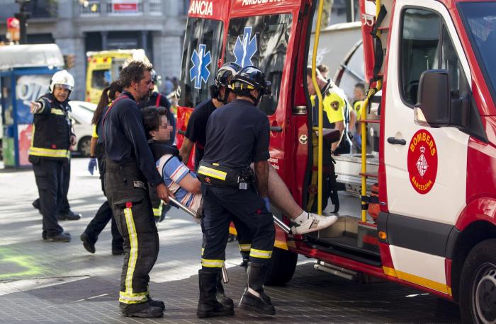 Cinco años del 17-A: el doble atentado cuyas alertas no se vieron y que enfangó la política