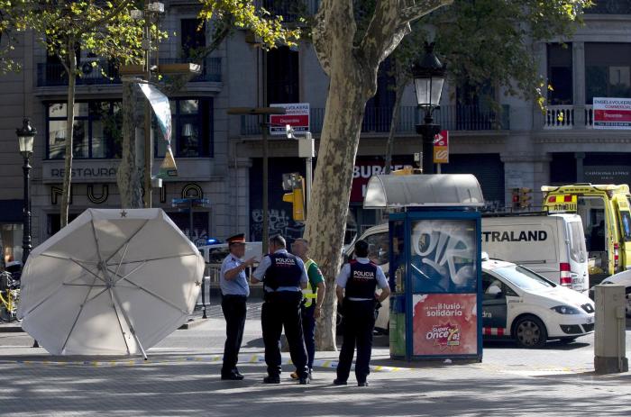 Cinco años del 17-A: el doble atentado cuyas alertas no se vieron y que enfangó la política