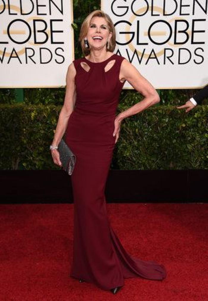 El 'photobomb' de Benedict Cumberbatch a Meryl Streep en los Globos de Oro (GIF)