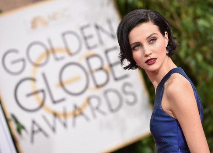 El 'photobomb' de Benedict Cumberbatch a Meryl Streep en los Globos de Oro (GIF)