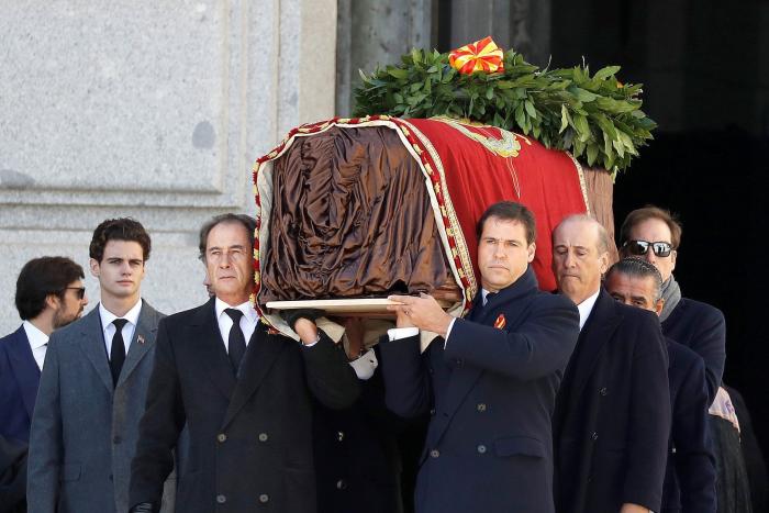 El Supremo da cerrojazo a la exhumación de Franco